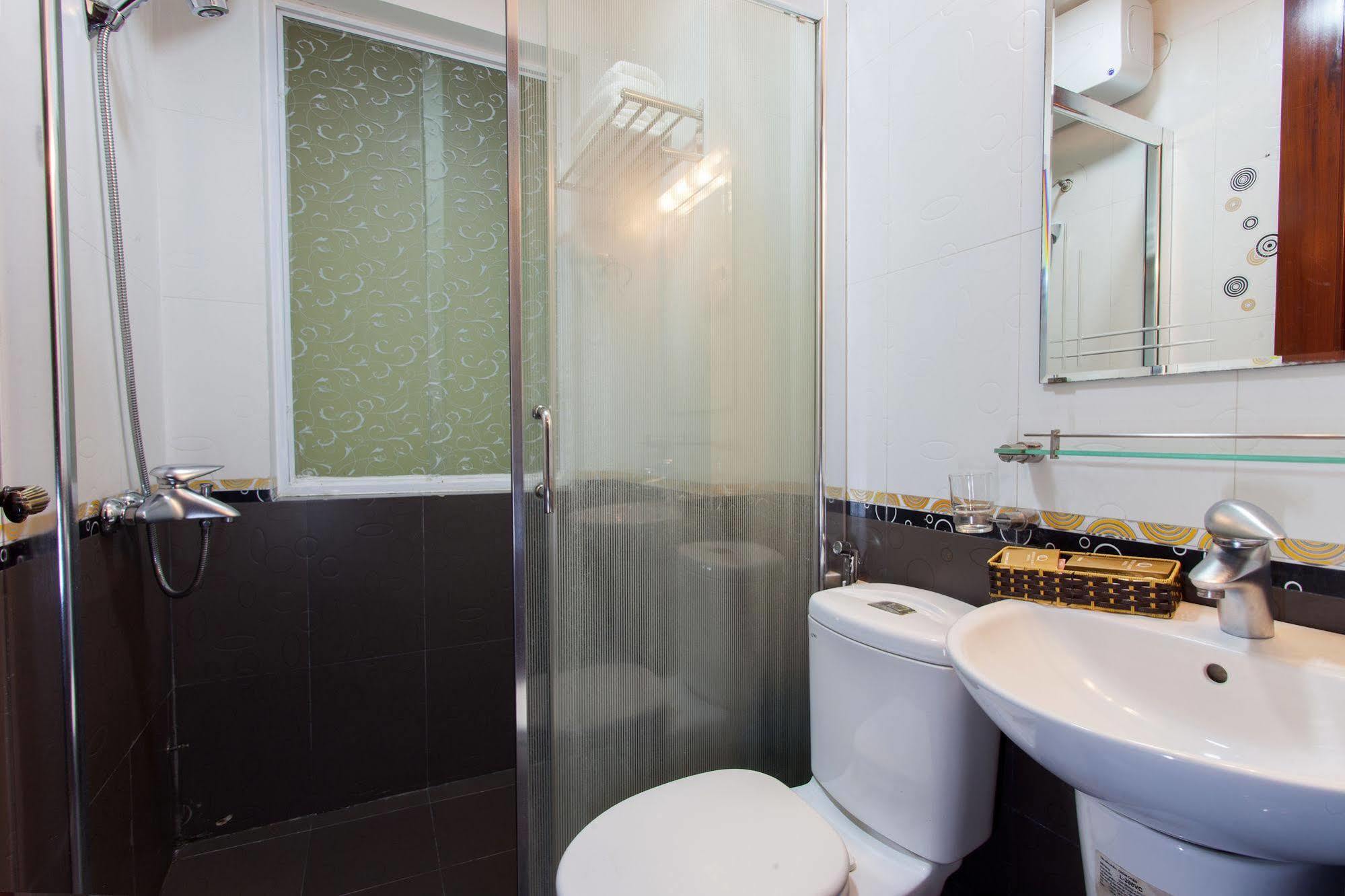 Queen Light Hotel Hanoi Exterior photo