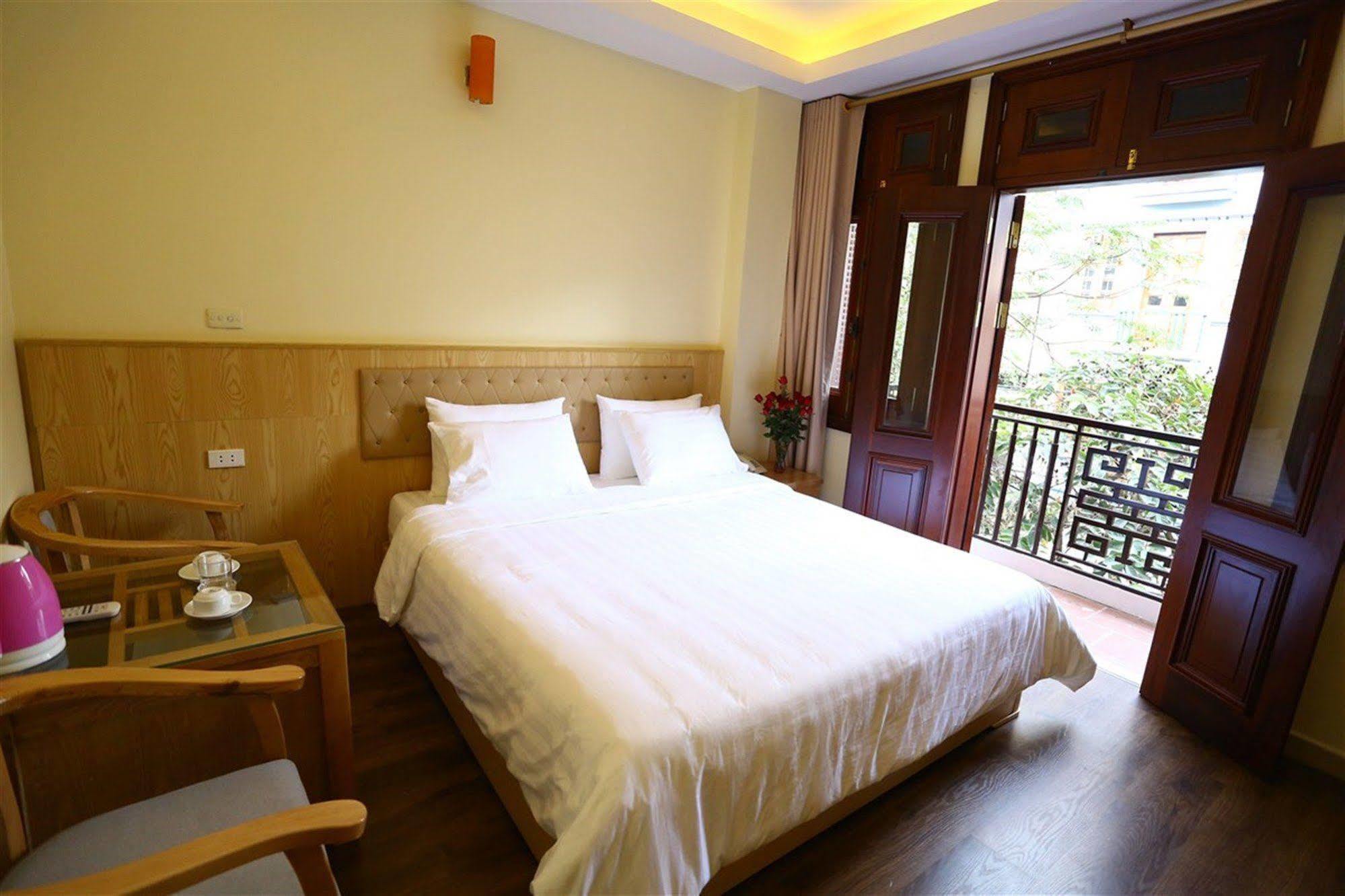 Queen Light Hotel Hanoi Exterior photo