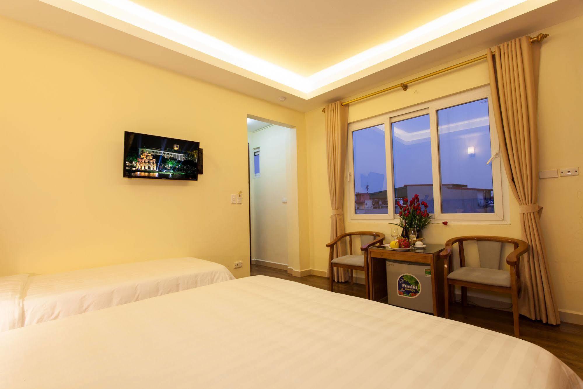 Queen Light Hotel Hanoi Exterior photo
